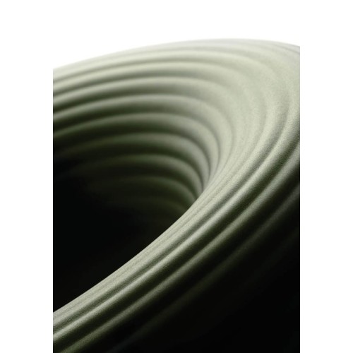 Tambo Plust Vase - Vase - Sleek and Elegant