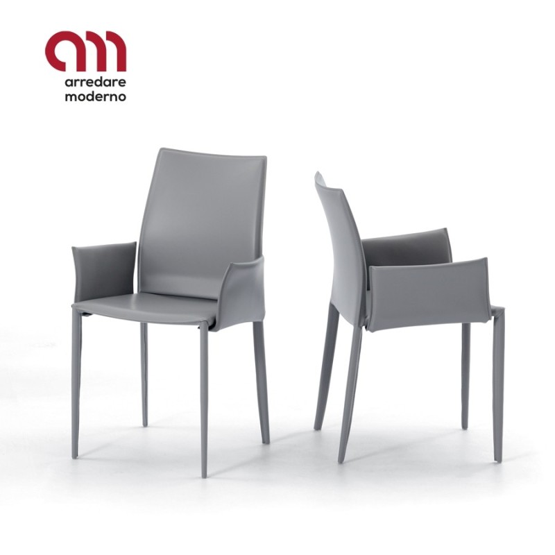 Linda Bontempi Chair with armrests