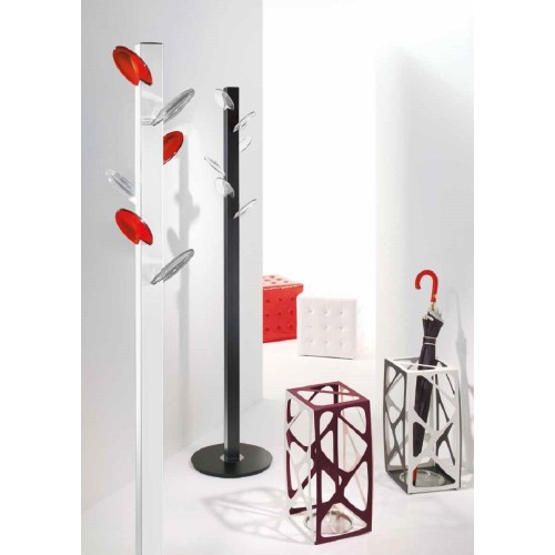 coat-stand-smartyn-pezzani