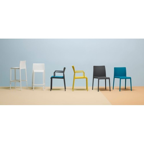 Volt Hb Pedrali Chair with armrests