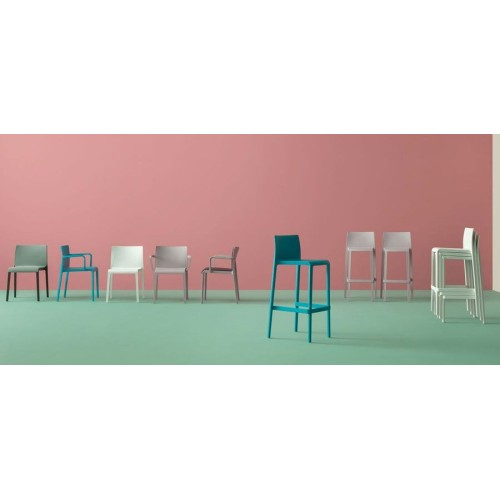 Volt Hb Pedrali Chair with armrests