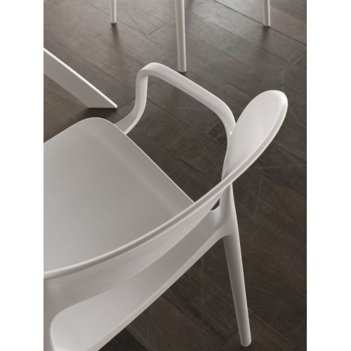 Gipsy Bontempi chair with armrests