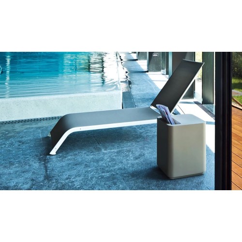 Dado Serralunga illuminable coffee table