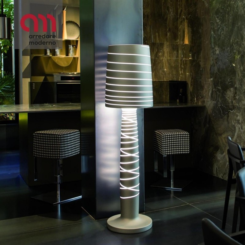 Miss jane Serralunga floor lamp