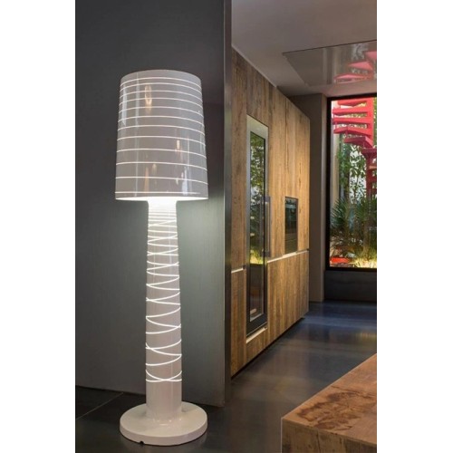 Miss jane Serralunga floor lamp