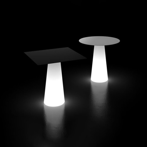 Fura Plust Dining table