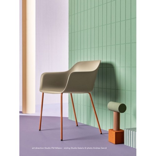 Babila XL Pedrali Armchair with metal legs