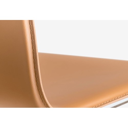 Inga Pedrali Leather chair