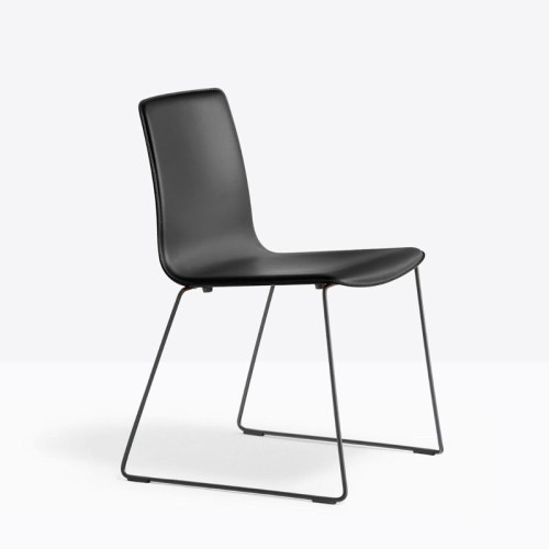 Inga Pedrali Leather chair