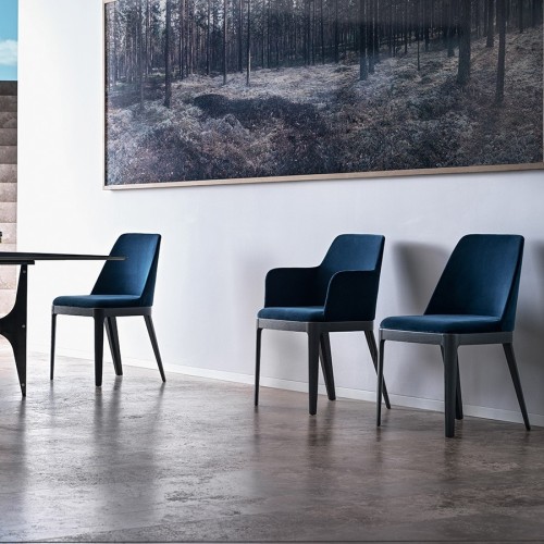 Margot Bontempi chair in wood with armrests