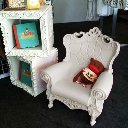 Little Queen of Love Slide Armchair