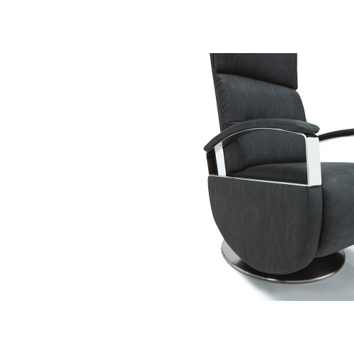 tokyo-spazio-relax-swivel-armchair