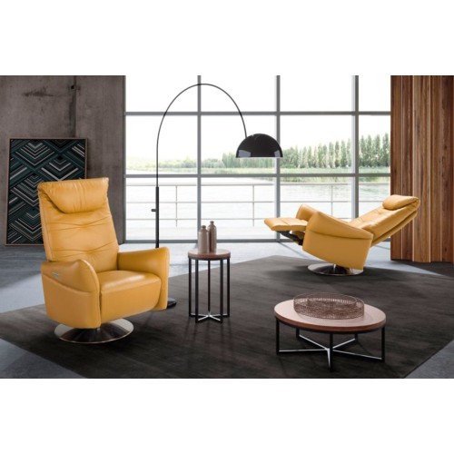 Adrian Spazio Relax Swivel armchair