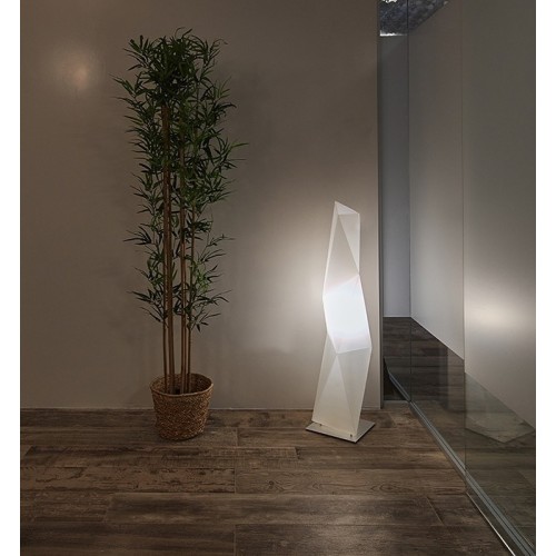 diamond-slamp-floor-lamp