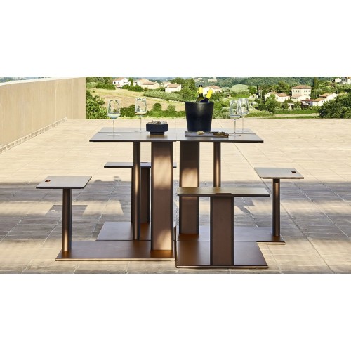 Plinto Sit and Eat Varaschin outdoor dining Table