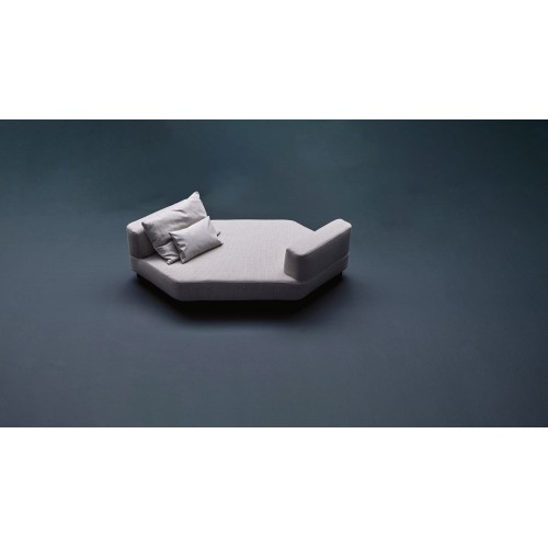 belt-air-vis-a-vis-varaschin-sofa