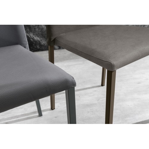 Game Zamagna upholsterd chair