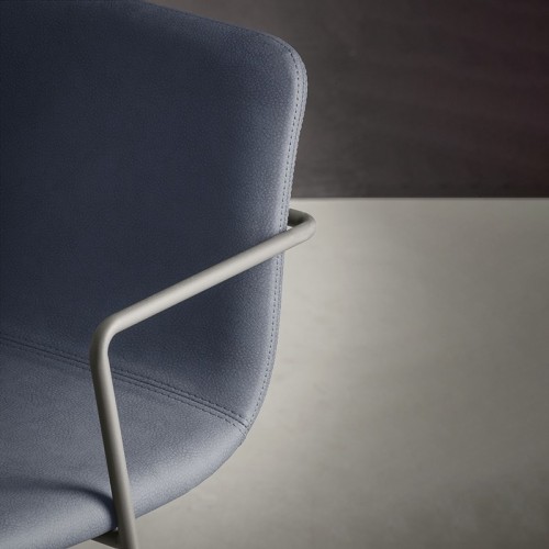 Fluid Zamagna upholstered stool