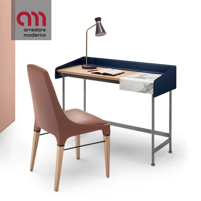 Secret Bontempi desk covered with core leather