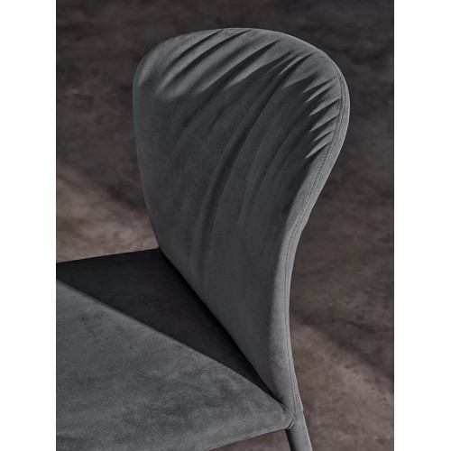 grace-bontempi-casa-upholstered-chair