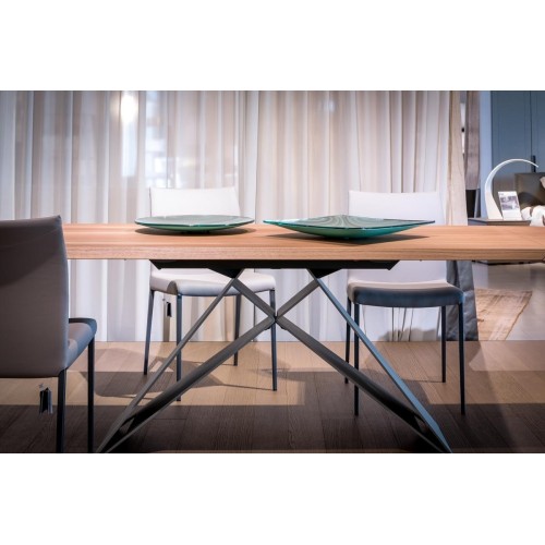 premier-wood-drive-table-cattelan-italia-extendable