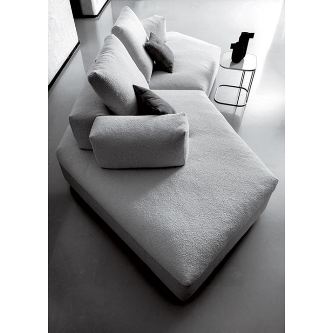 Monopoli Désirée angular sofa