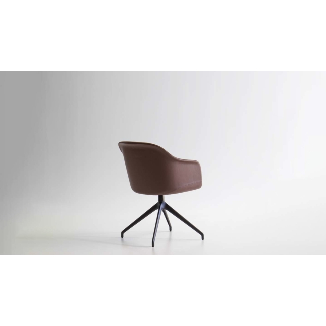 Lyz Potocco 4 star base armchair