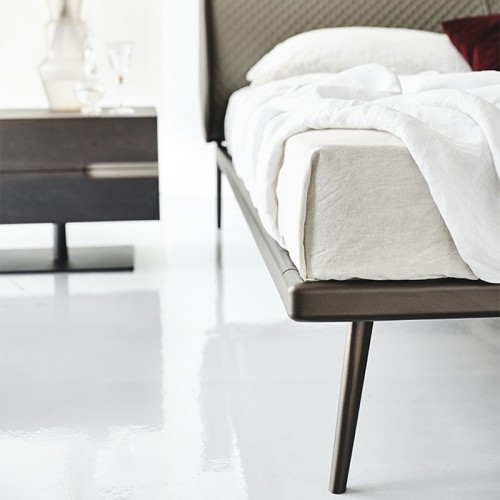 Ayrton Cattelan Italia Bed