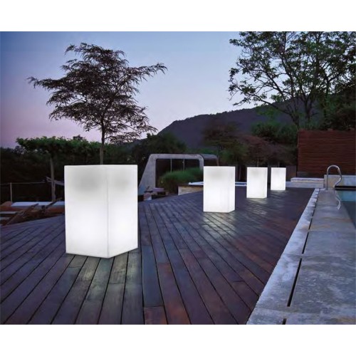 Jarrón jardin Kube high luminoso Khilia