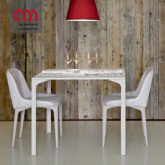 Armado Midj Table carré