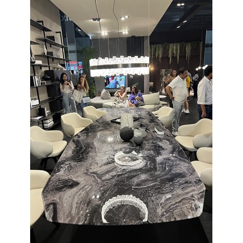 Table designer Senator Cattelan Italia