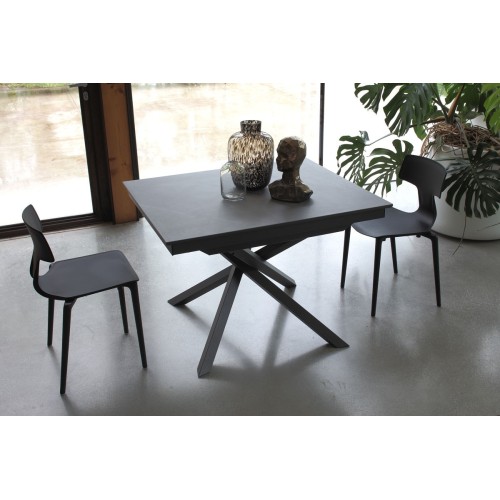 Table designer Tokyo Altacom